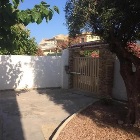 Casa A 70 Metros De La Playa 펜션